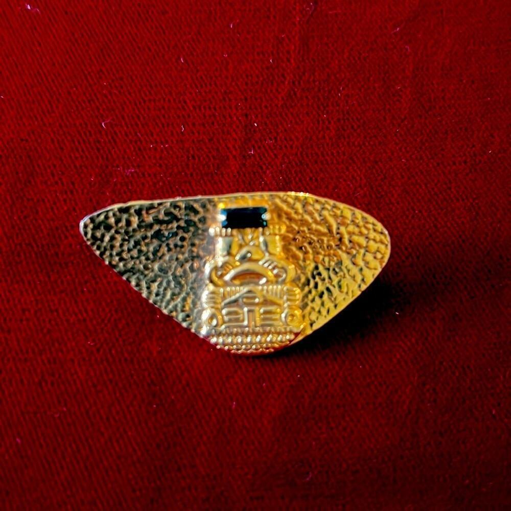 Vintage Brooch